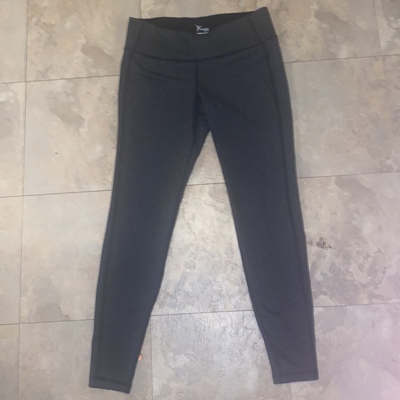 Old navy grey houndstooth like leggings sz medium M - Picture 3 of 3